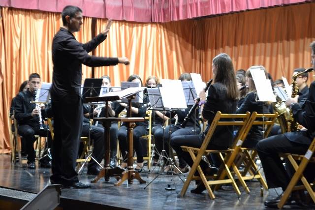Els més menuts celebren la festa de la música